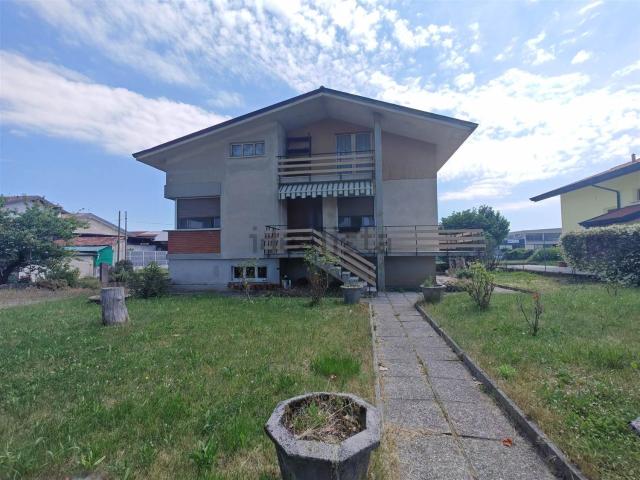 Villetta indipendente in vendita di 130 m²