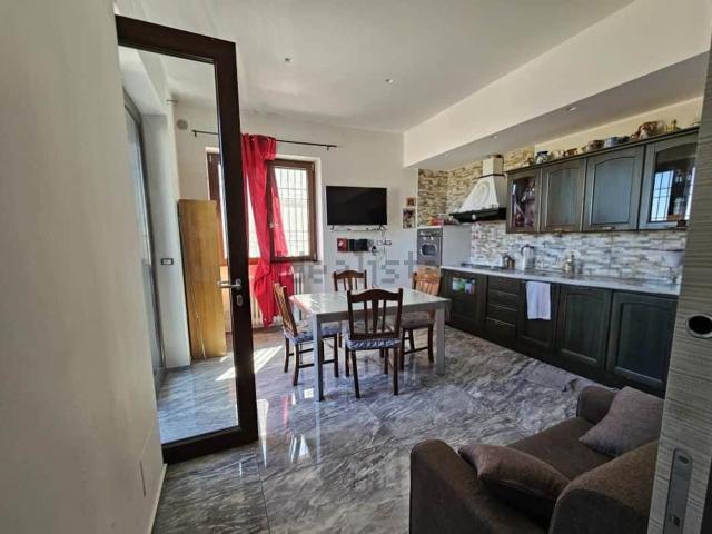Villetta indipendente in vendita di 130 m² in Viale Traiano, 27