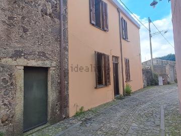 Villetta indipendente in vendita di 130 m² in Via Cadello