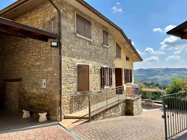 Villetta indipendente in vendita di 130 m² in Via Casa Matteazzi
