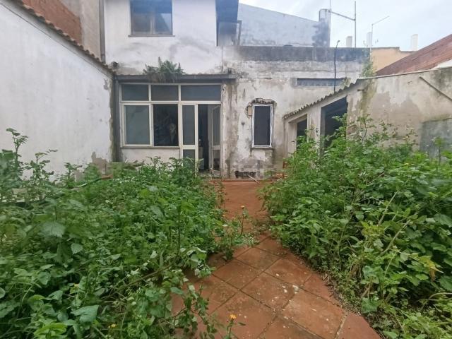 Villetta indipendente in vendita di 130 m² in Via Crimea