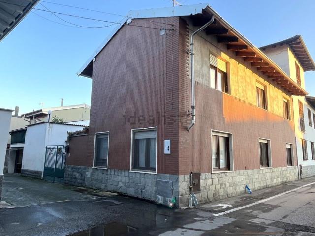 Villetta indipendente in vendita di 130 m² in Via Agogna