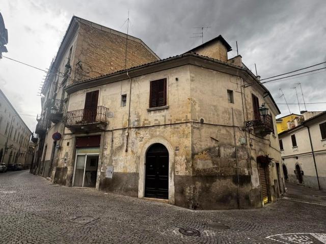 Villetta indipendente in vendita di 130 m² in Via Giuseppe Andrea Angeloni