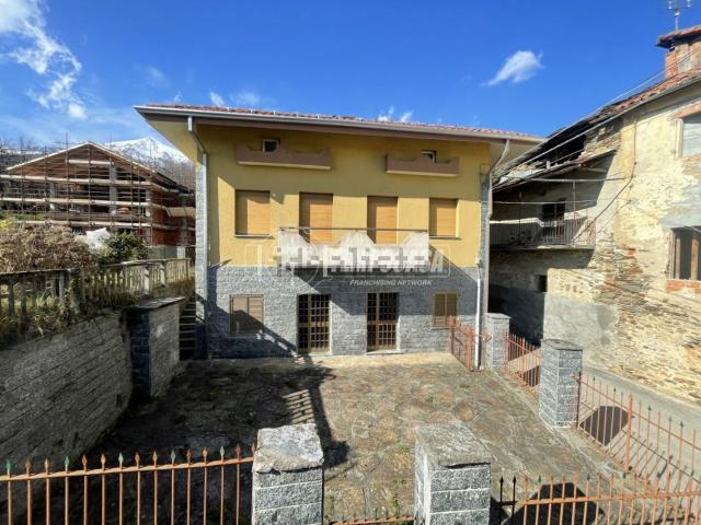 Villetta indipendente in vendita di 130 m² in Via Giachetti, 3