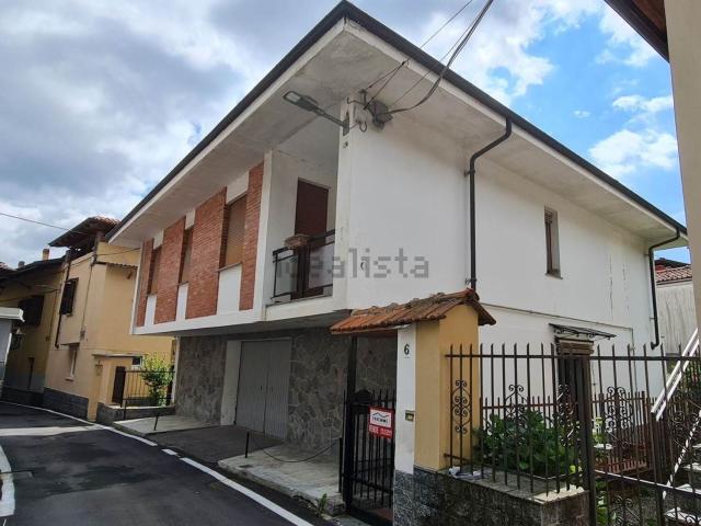Villetta indipendente in vendita di 130 m² in Via Giovanni Battista Molinaro, 6