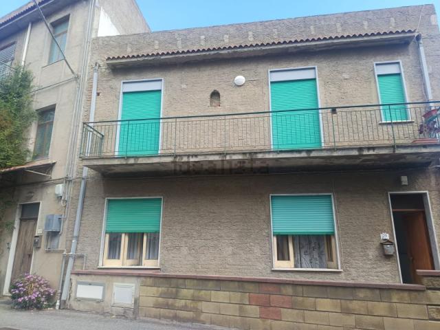 Villetta indipendente in vendita di 130 m² in Via Grioli, 18