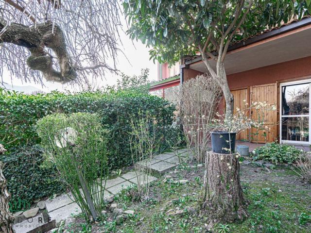 Villetta indipendente in vendita di 130 m² in Via dei Ciclamini, 19