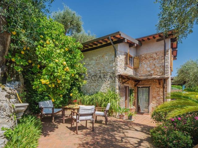Villetta indipendente in vendita di 130 m² in Via di Buchignano, 1