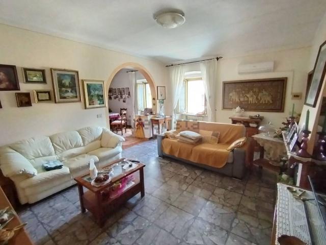 Villetta indipendente in vendita di 130 m² in Via I Maggio, 20