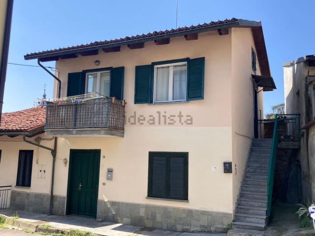 Villetta indipendente in vendita di 130 m² in Via Ortolani