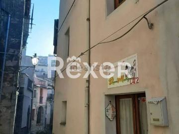 Villetta indipendente in vendita di 130 m² in Via Oristano
