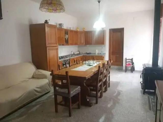 Villetta indipendente in vendita di 130 m² in Via Lanusei