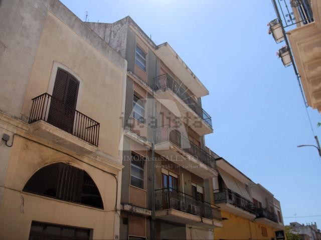 Villetta indipendente in vendita di 130 m² in Via Luigi Cadorna, 72