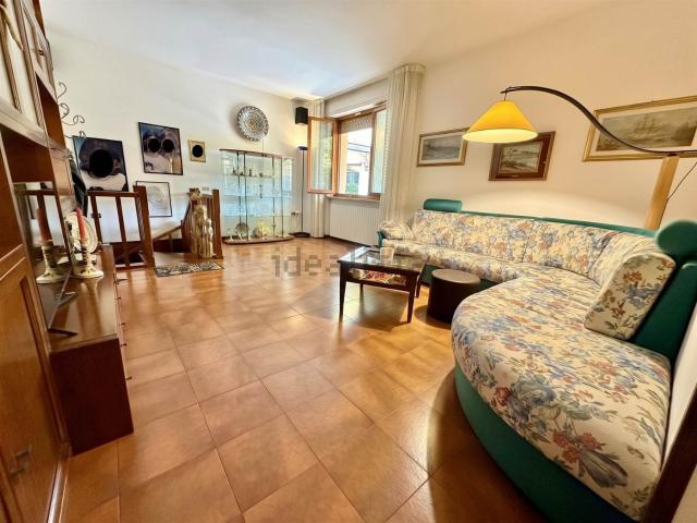 Villetta indipendente in vendita di 188 m² in Via Monte Cristallo, 5