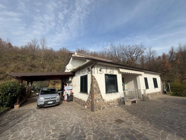 Villetta indipendente in vendita di 130 m² in Via Moranti