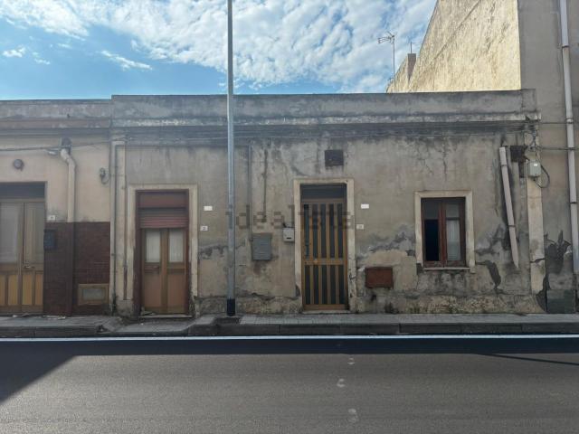 Villetta indipendente in vendita di 130 m² in Via Nazionale, 13