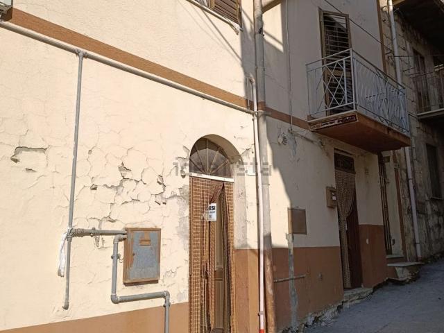 Villetta indipendente in vendita di 130 m² in Via san francesco, 50