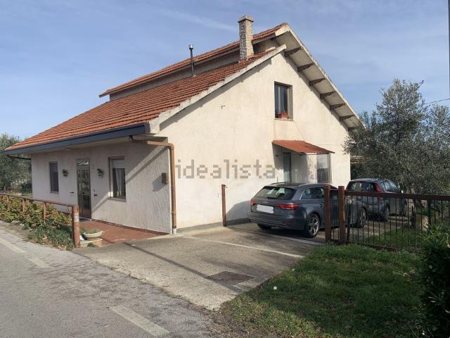 Villetta indipendente in vendita di 130 m² in Via San Polo, 150