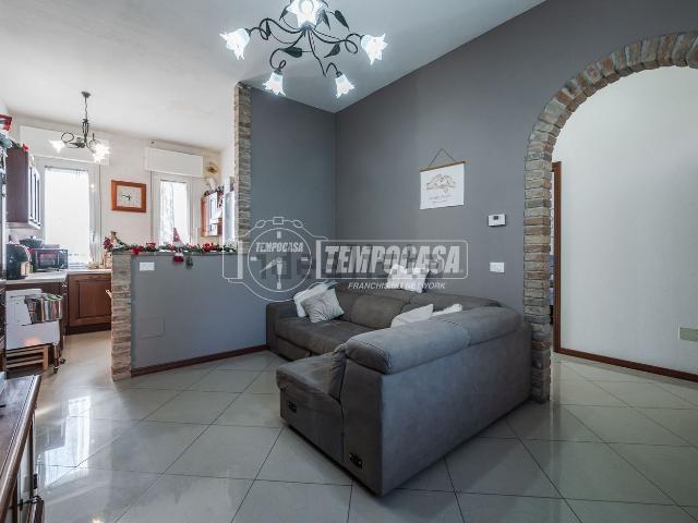 Villetta indipendente in vendita di 130 m² in Via San Vitale Est