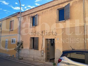 Villetta indipendente in vendita di 130 m² in Via Sant&apos  Antonino