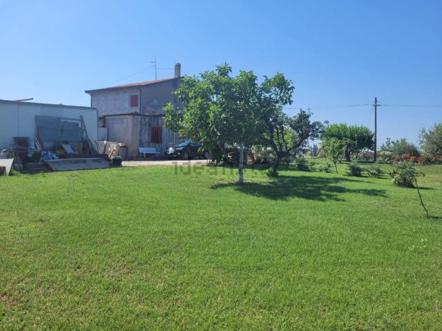 Villetta indipendente in vendita di 130 m² in Via Poggiomarino