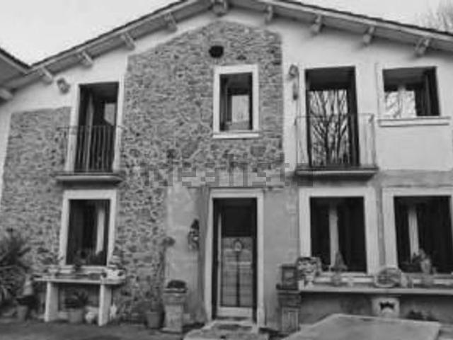 Villetta indipendente in vendita di 130 m² in Via Poli, 4