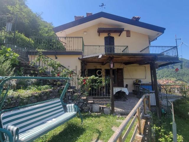 Villetta indipendente in vendita di 130 m² in Via Papa Giovanni XXIII, 5