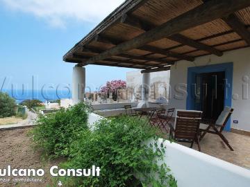 Pollara, Isole Eolie, Sicilia - Giardino