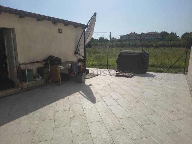 Villetta indipendente in vendita di 130 m² in Via Pratese
