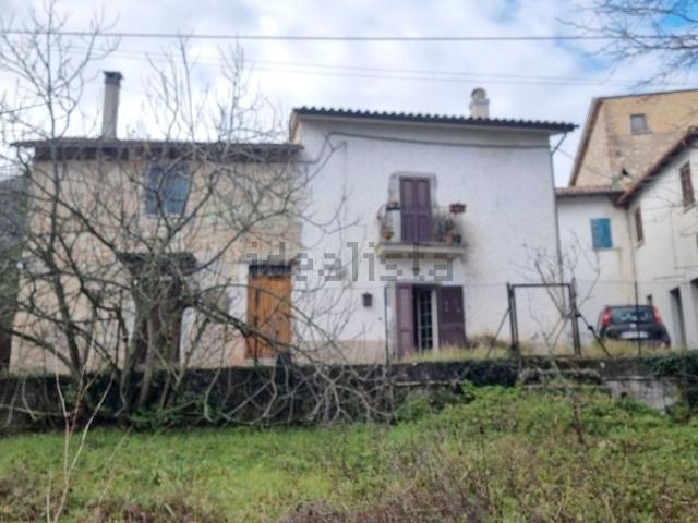 Villetta indipendente in vendita di 130 m² in Via Quintili