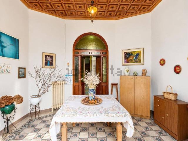 Villetta indipendente in vendita di 130 m² in Via Roma, 1