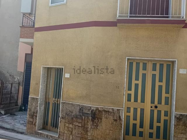 Villetta indipendente in vendita di 130 m² in Via Roma
