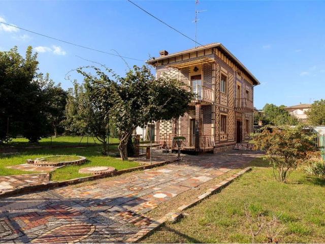 Villetta indipendente in vendita di 130 m² in Via Raffaello Sanzio, 6
