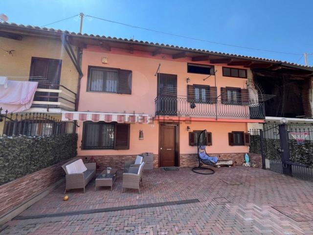 Villetta indipendente in vendita di 130 m² in Via Renzo Scognamiglio, 57