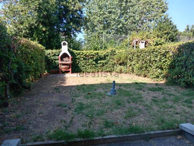 Villetta indipendente in vendita di 130 m² in Via Valle D&apos Aosta, 22