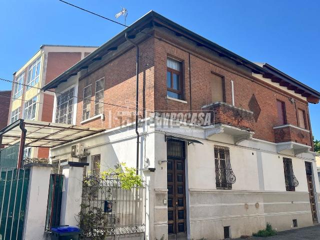 Villetta indipendente in vendita di 130 m² in Via Venarìa, 85