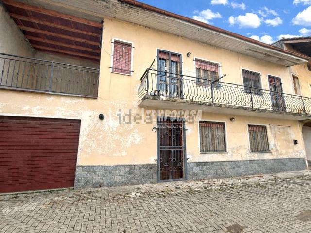 Villetta indipendente in vendita di 130 m² in Via Vittorio Bottego