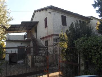 Villetta indipendente in vendita di 130 m² in Contrada Sant&apos Egidio