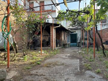 Villetta indipendente in vendita di 130 m² in Corso Giuseppe Garibaldi, 32