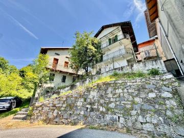 Villetta indipendente in vendita di 130 m² in Frazione Frignocca, 33