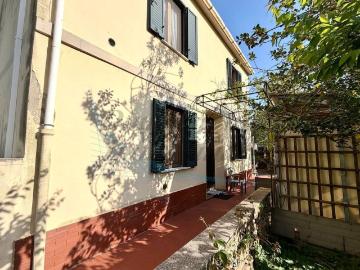 Villetta indipendente in vendita di 130 m² in Piazza Giosuè Carducci