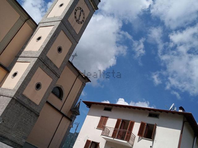 Villetta indipendente in vendita di 130 m² in Piazza Santa Maria Assunta, 11
