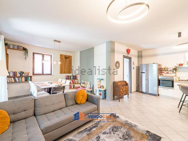 Villetta indipendente in vendita di 130 m² in Salita Cairoli, 5