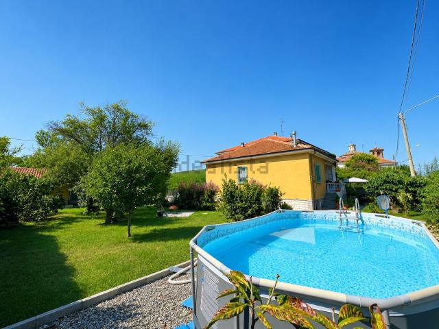 Villetta indipendente in vendita di 130 m² in Strada Asti