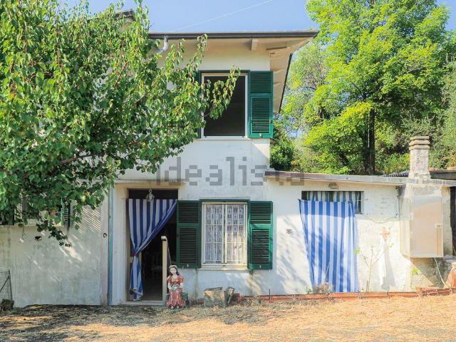 Villetta indipendente in vendita di 131 m² in Via Lavaggia