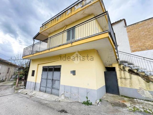 Villetta indipendente in vendita di 131 m² in Via Starze, 12