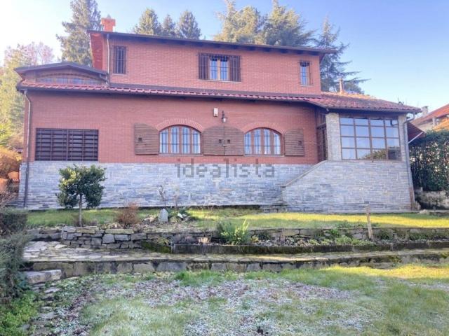 Villetta indipendente in vendita di 131 m² in Via Papa Giovanni XXIII, 13