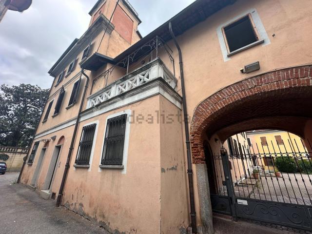 Villetta indipendente in vendita di 175 m² in Via Castello Bulgaro, 5