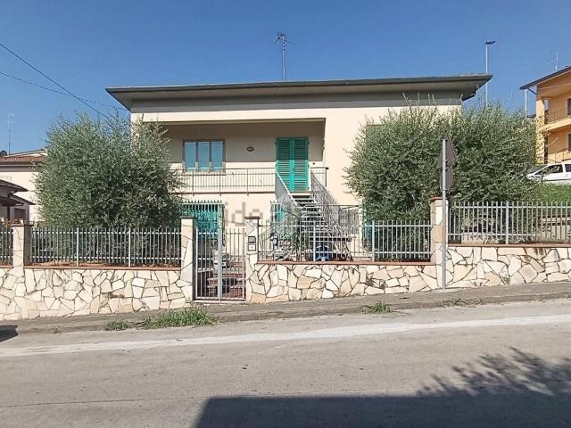 Villetta indipendente in vendita di 132 m² in Via Bruno Buozzi, 19