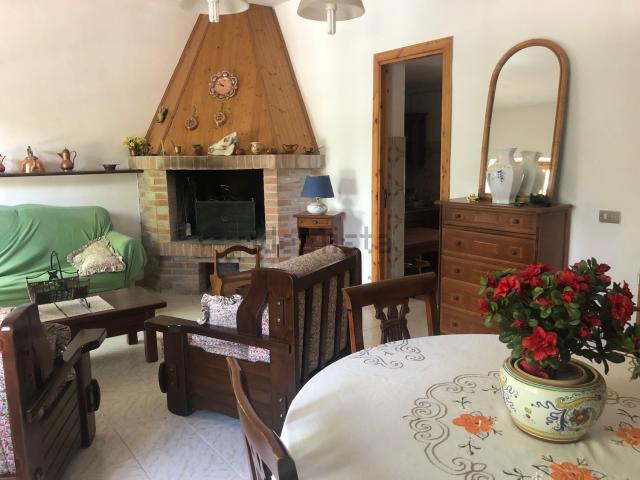 Villetta indipendente in vendita di 132 m² in Via San Lorenzo Al Lago